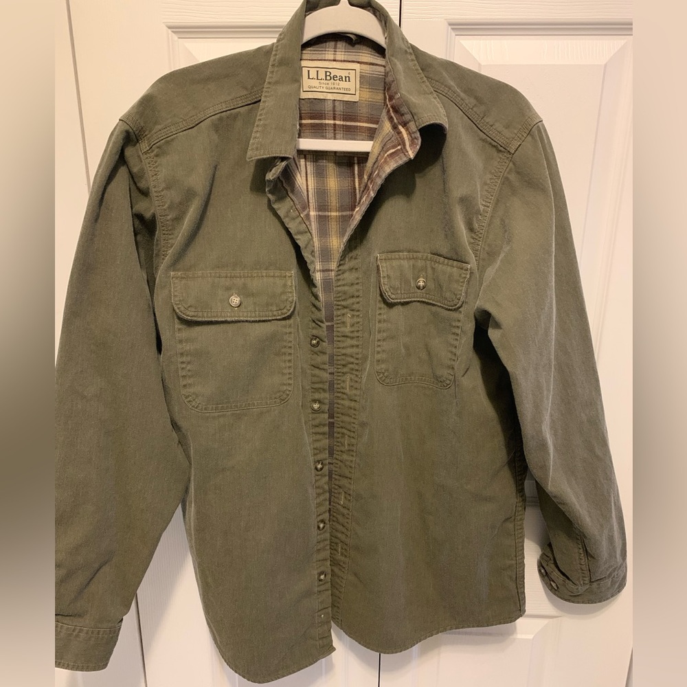 LL Bean Flannel Lined Button Down Medium